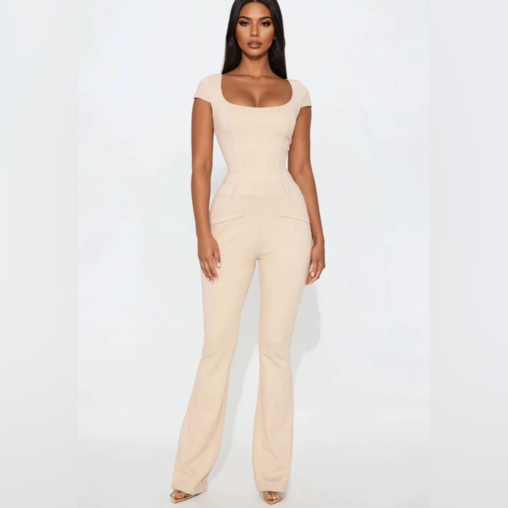 Mia Marcia Cap Sleeve Ponte Jumpsuit NEW 🏷️